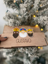 Load image into Gallery viewer, Caja desmontable para Reyes - new design!
